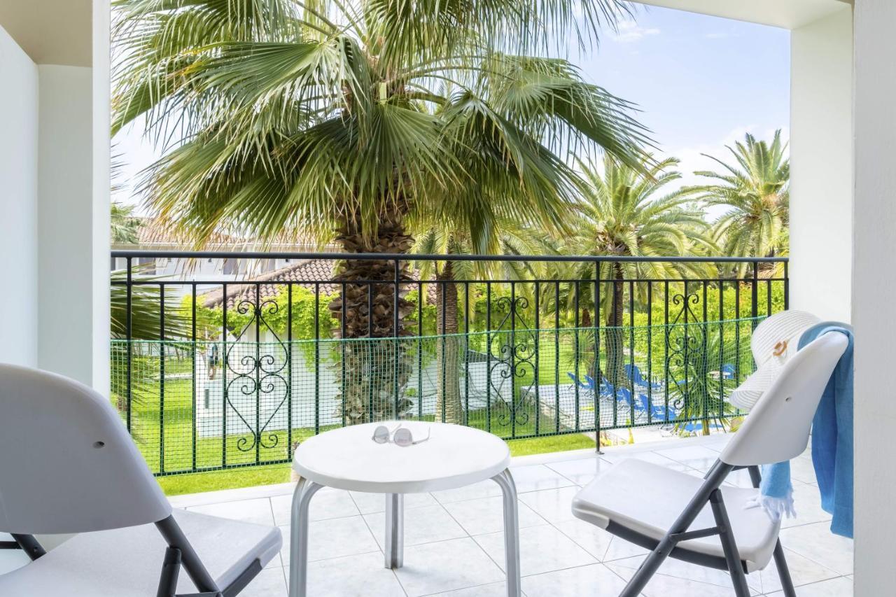 Margarita Hotel لاغاناس المظهر الخارجي الصورة