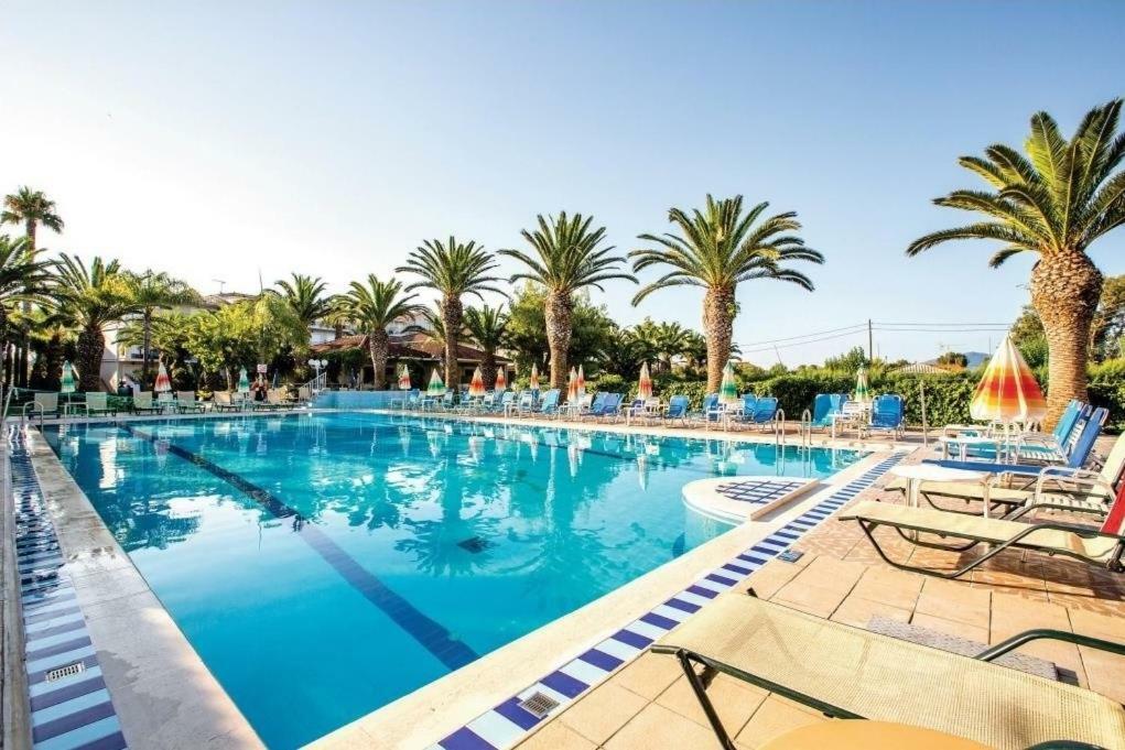 Margarita Hotel لاغاناس المظهر الخارجي الصورة