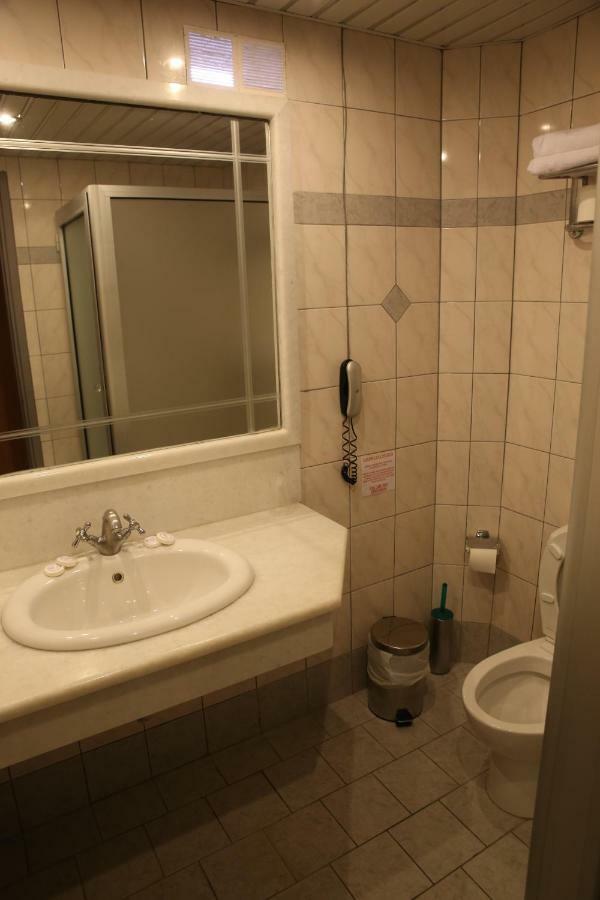 Margarita Hotel لاغاناس المظهر الخارجي الصورة