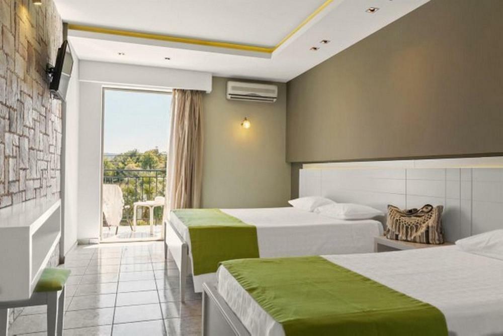 Margarita Hotel لاغاناس المظهر الخارجي الصورة